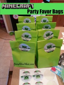 Minecraft party favor bags #minecraft #minecraftparty #minecraftbirthday #minecraftprintables