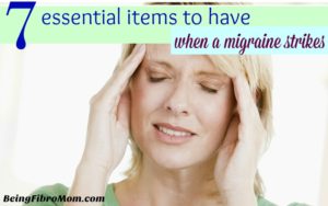 7 Essential Items to Have When a Migraine Strikes #migraine