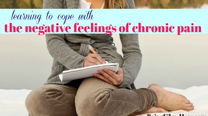 learning to cope with the negative feelings of chronic pain #beingfibromom #fibrobooks #bookreview