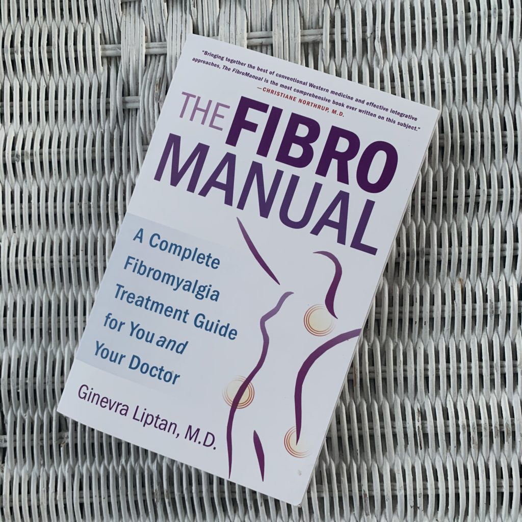 The Fibro Manual by Dr. Ginevra Liptan #bookreviews #beingfibromom #fibromyalgia