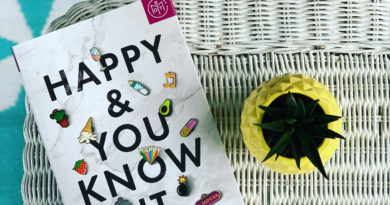 Happy & You Know It by Laura Hankin #brandisbookcorner #beingfibromom #bookreviews